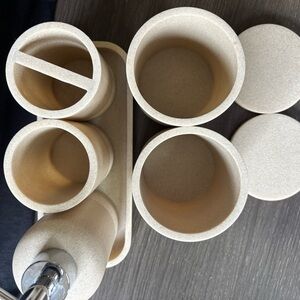 Beige Bathroom Accessory Set